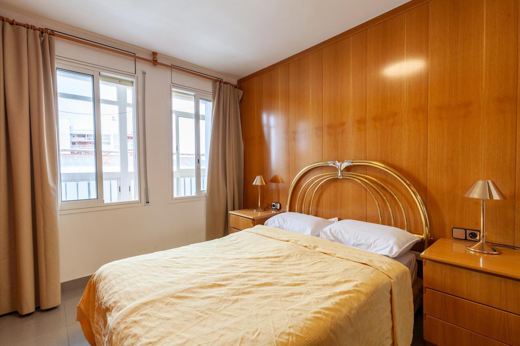 Sea View Apartments Malgrat de Mar Luaran gambar