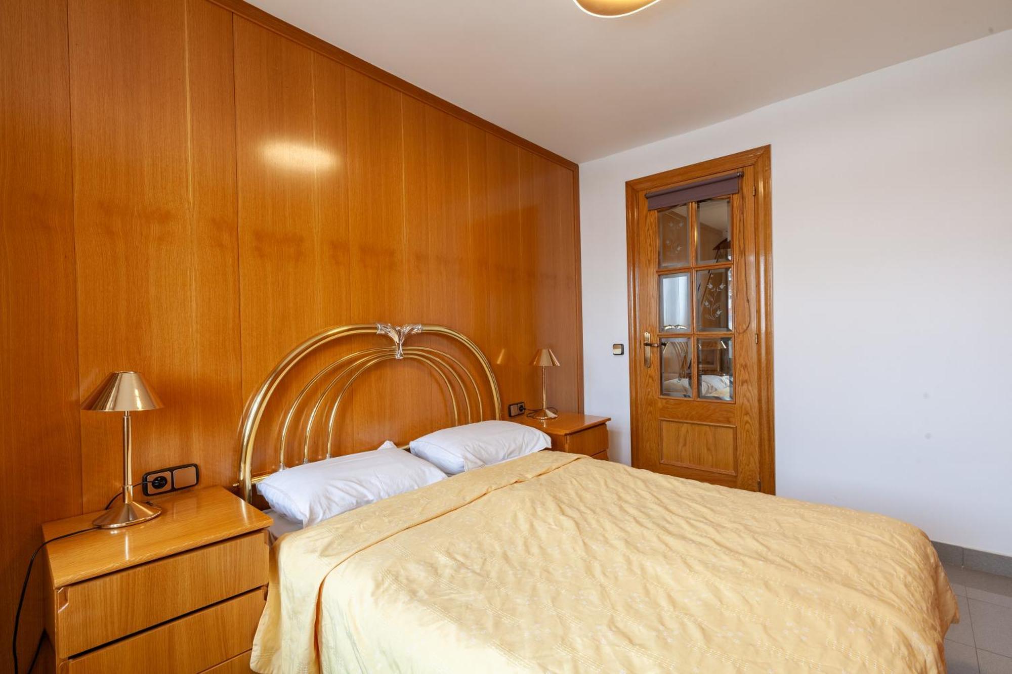 Sea View Apartments Malgrat de Mar Luaran gambar
